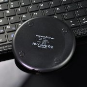 Превью Беспроводное зарядное устройство KD-20 (черное) — 4